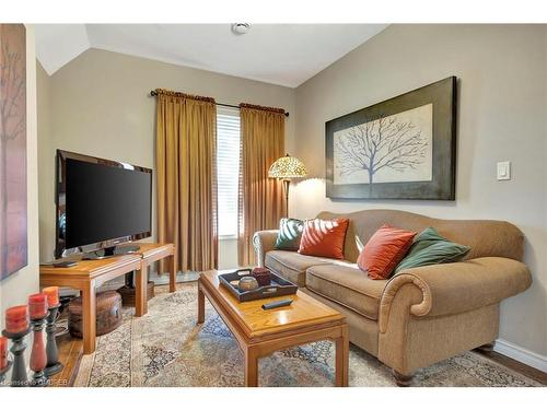 1 Terrace Hill Street, Brantford, ON - Indoor Photo Showing Living Room