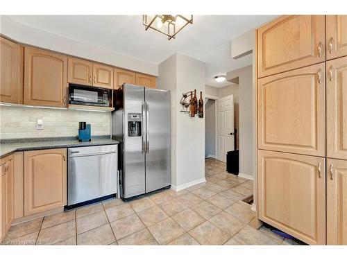 41-17 Quail Drive, Hamilton, ON - Indoor Photo Showing Kitchen