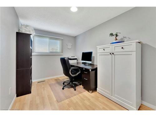 41-17 Quail Drive, Hamilton, ON - Indoor Photo Showing Other Room