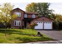 10 Anne Court, Grimsby, ON  - Outdoor With Facade 