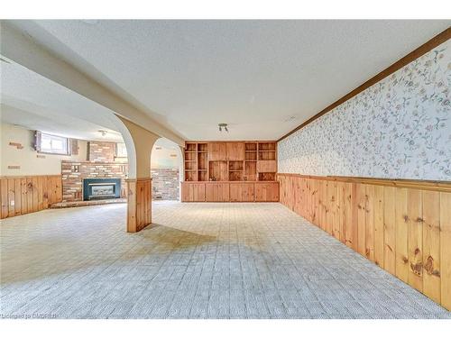 2 Lakeview Avenue, St. Catharines, ON - Indoor Photo Showing Other Room With Fireplace