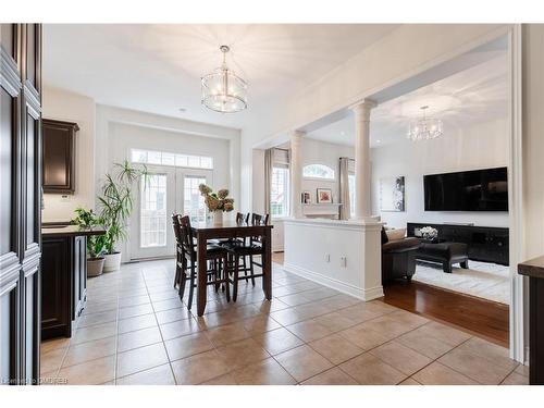 2265 Millstone Drive, Oakville, ON - Indoor Photo Showing Dining Room