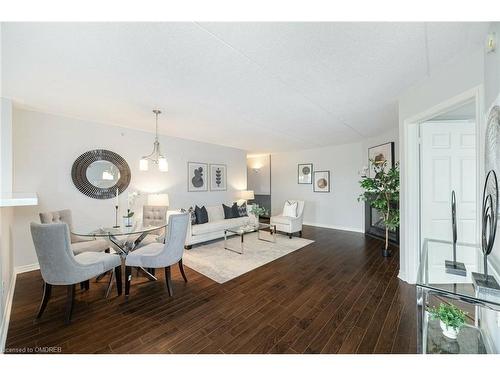 201-1491 Maple Avenue, Milton, ON - Indoor