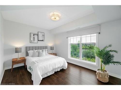 201-1491 Maple Avenue, Milton, ON - Indoor Photo Showing Bedroom