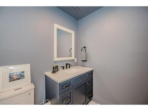 3100 Daniel Way, Oakville, ON - Indoor Photo Showing Bathroom