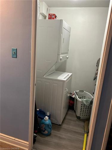 204-2345 Confederation Parkway, Mississauga, ON - Indoor Photo Showing Laundry Room