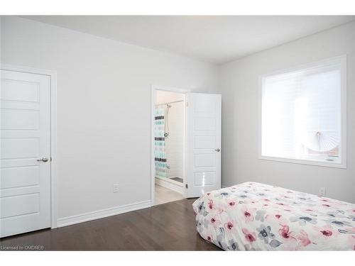 3401 Vernon Powell Drive Drive, Oakville, ON - Indoor Photo Showing Bedroom