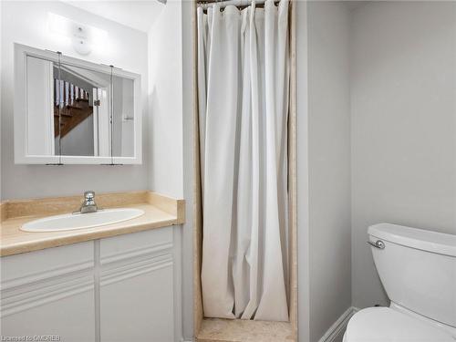 3569 Belvedere Crescent, Mississauga, ON - Indoor Photo Showing Bathroom