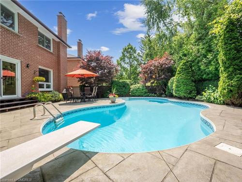 3569 Belvedere Crescent, Mississauga, ON - Outdoor With In Ground Pool