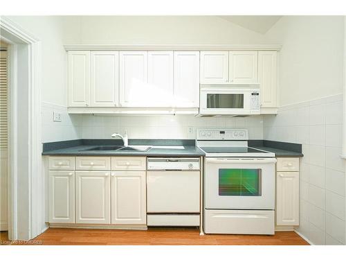 268 Robinson Street, Oakville, ON - Indoor Photo Showing Kitchen With Double Sink