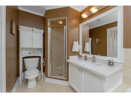 77 Mowat Crescent, Halton Hills, ON - Indoor Photo Showing Bathroom