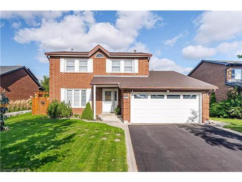 547 Marcellus Avenue, Milton, ON - Outdoor With Facade