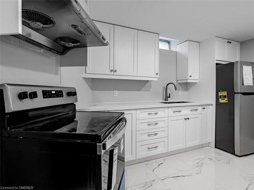 Basement-3412 Marmac Crescent, Mississauga, ON - Indoor Photo Showing Kitchen