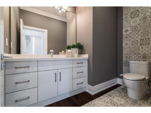 89 Russell Drive, Oakville, ON - Indoor Photo Showing Bathroom