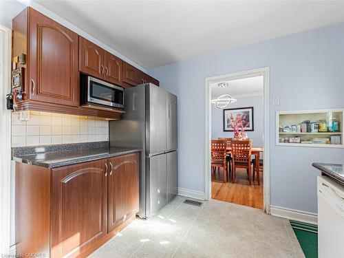 43 Ludgate Drive, Etobicoke, ON - Indoor Photo Showing Kitchen