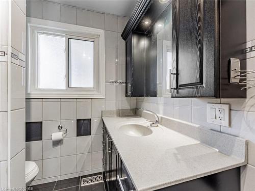 43 Ludgate Drive, Etobicoke, ON - Indoor Photo Showing Bathroom