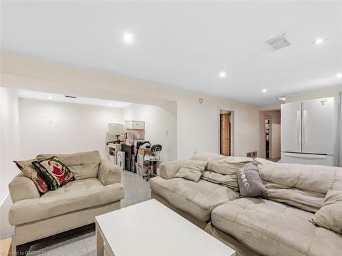 43 Ludgate Drive, Etobicoke, ON - Indoor Photo Showing Living Room