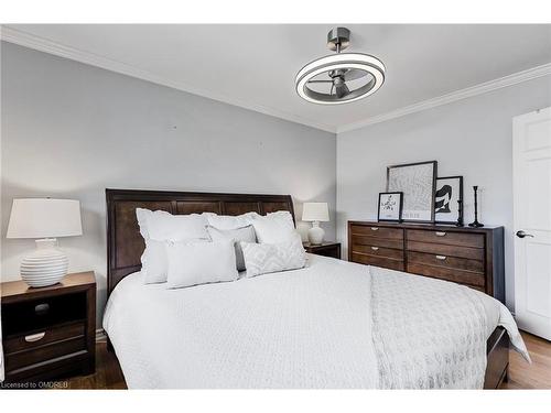 78 Caledon Crescent, Brampton, ON - Indoor Photo Showing Bedroom