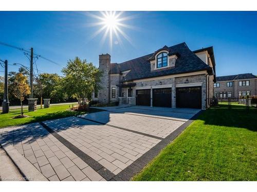 1207 Lakeshore Road W, Oakville, ON - Outdoor