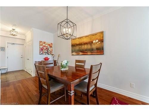 1005-360 Pearl Street, Burlington, ON - Indoor Photo Showing Dining Room