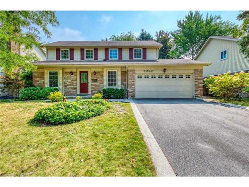 2262 Carol Road, Oakville, ON - Outdoor With Facade