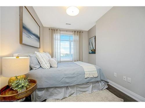 119-830 Megson Terrace, Milton, ON - Indoor Photo Showing Bedroom