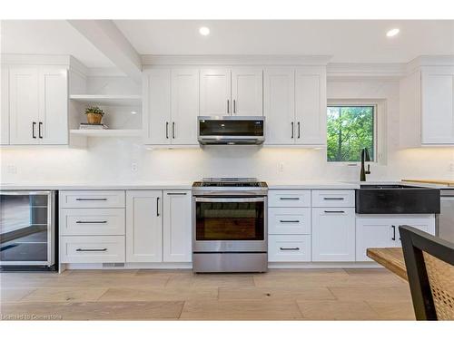 799 Coulson Avenue, Milton, ON - Indoor Photo Showing Kitchen With Upgraded Kitchen