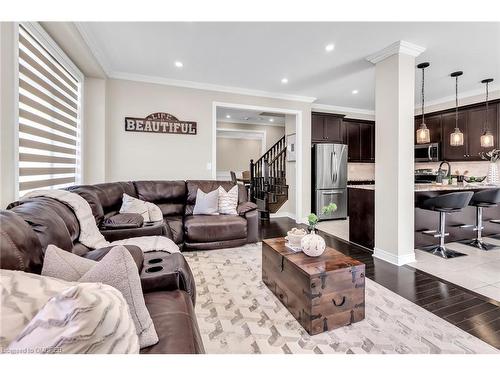 2486 Village Common Drive, Oakville, ON - Indoor Photo Showing Living Room