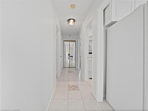 920 Apple Gate Court, Mississauga, ON - Indoor Photo Showing Other Room