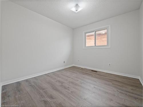 920 Apple Gate Court, Mississauga, ON - Indoor Photo Showing Other Room