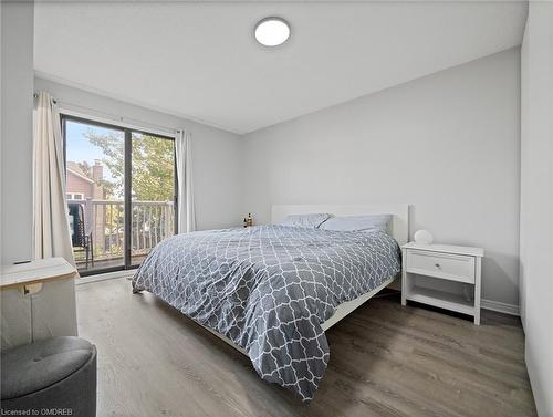 920 Apple Gate Court, Mississauga, ON - Indoor Photo Showing Bedroom