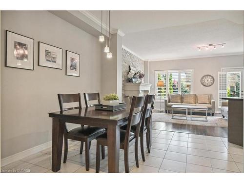 2324 Wuthering Heights Way, Oakville, ON - Indoor Photo Showing Dining Room