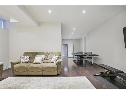 2324 Wuthering Heights Way, Oakville, ON - Indoor