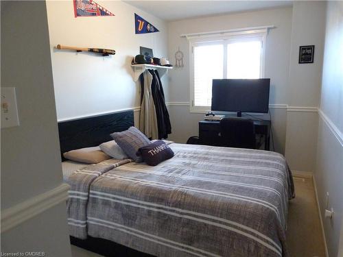 3497 Southwick Street, Mississauga, ON - Indoor Photo Showing Bedroom