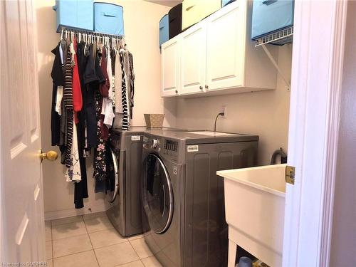 3497 Southwick Street, Mississauga, ON - Indoor Photo Showing Laundry Room