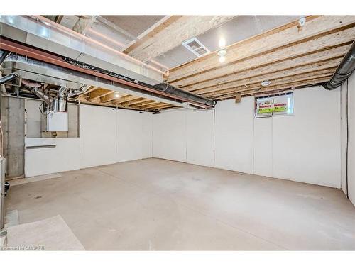 72 Manhattan Court Court, St. Catharines, ON - Indoor Photo Showing Basement