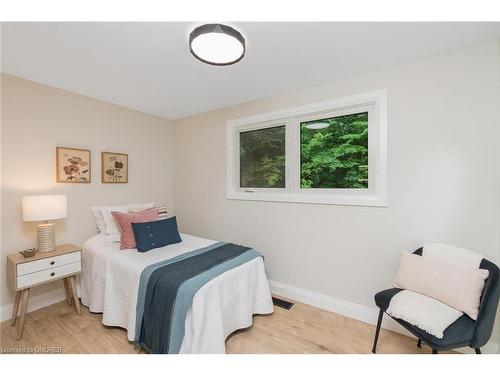 9793 8Th Line, Georgetown, ON - Indoor Photo Showing Bedroom