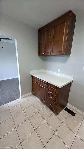 290 Morden Road, Oakville, ON - Indoor Photo Showing Bathroom