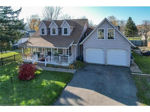 305 Cherrywood Avenue, Fort Erie, ON - Outdoor With Deck Patio Veranda With Facade