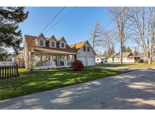 305 Cherrywood Avenue, Fort Erie, ON - Outdoor With Deck Patio Veranda With Facade