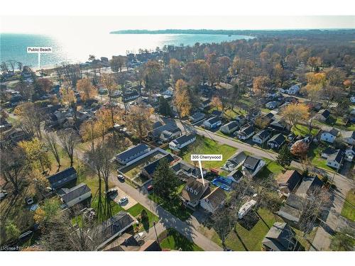 305 Cherrywood Avenue, Fort Erie, ON - Outdoor With View