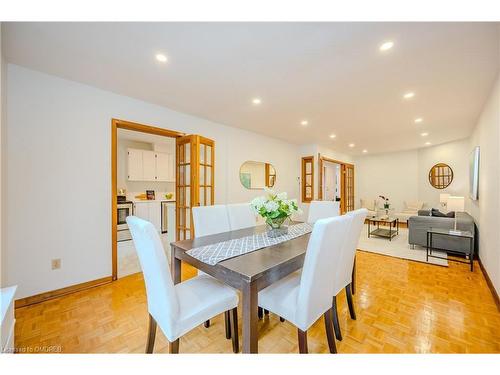 1169 Potters Wheel Crescent, Oakville, ON - Indoor Photo Showing Dining Room