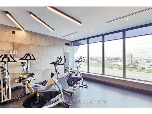 1604B-4655 Metcalfe Avenue Avenue, Mississauga, ON - Indoor Photo Showing Gym Room