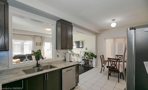 58 Lanark Circle, Brampton, ON - Indoor Photo Showing Kitchen With Double Sink