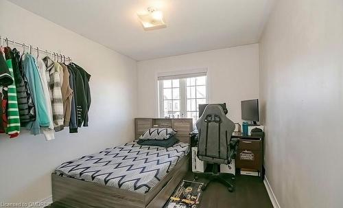 58 Lanark Circle, Brampton, ON - Indoor Photo Showing Bedroom