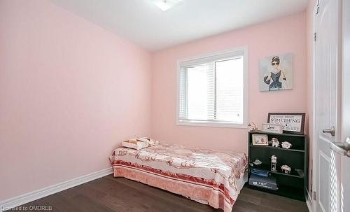 58 Lanark Circle, Brampton, ON - Indoor Photo Showing Bedroom