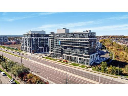 222-395 Dundas Street W, Oakville, ON - Outdoor With View