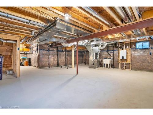 1058 Thompson Drive, Oshawa, ON - Indoor Photo Showing Basement