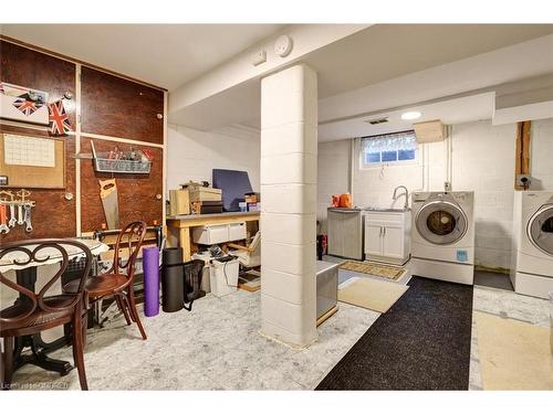 167 West 18Th Street, Hamilton, ON - Indoor Photo Showing Laundry Room