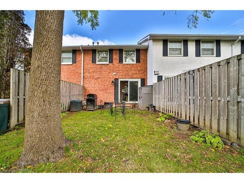 4-403 Keats Way, Waterloo, ON - Outdoor With Exterior